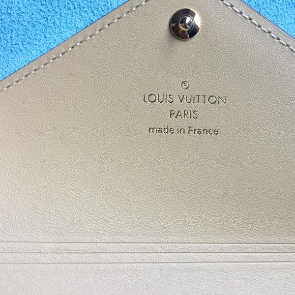 Louis Vuitton Monogram Giant Medium Pochette Beige - Picture 13 of 13